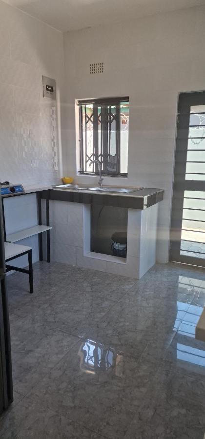 Salama Apartments Lusaka Eksteriør bilde